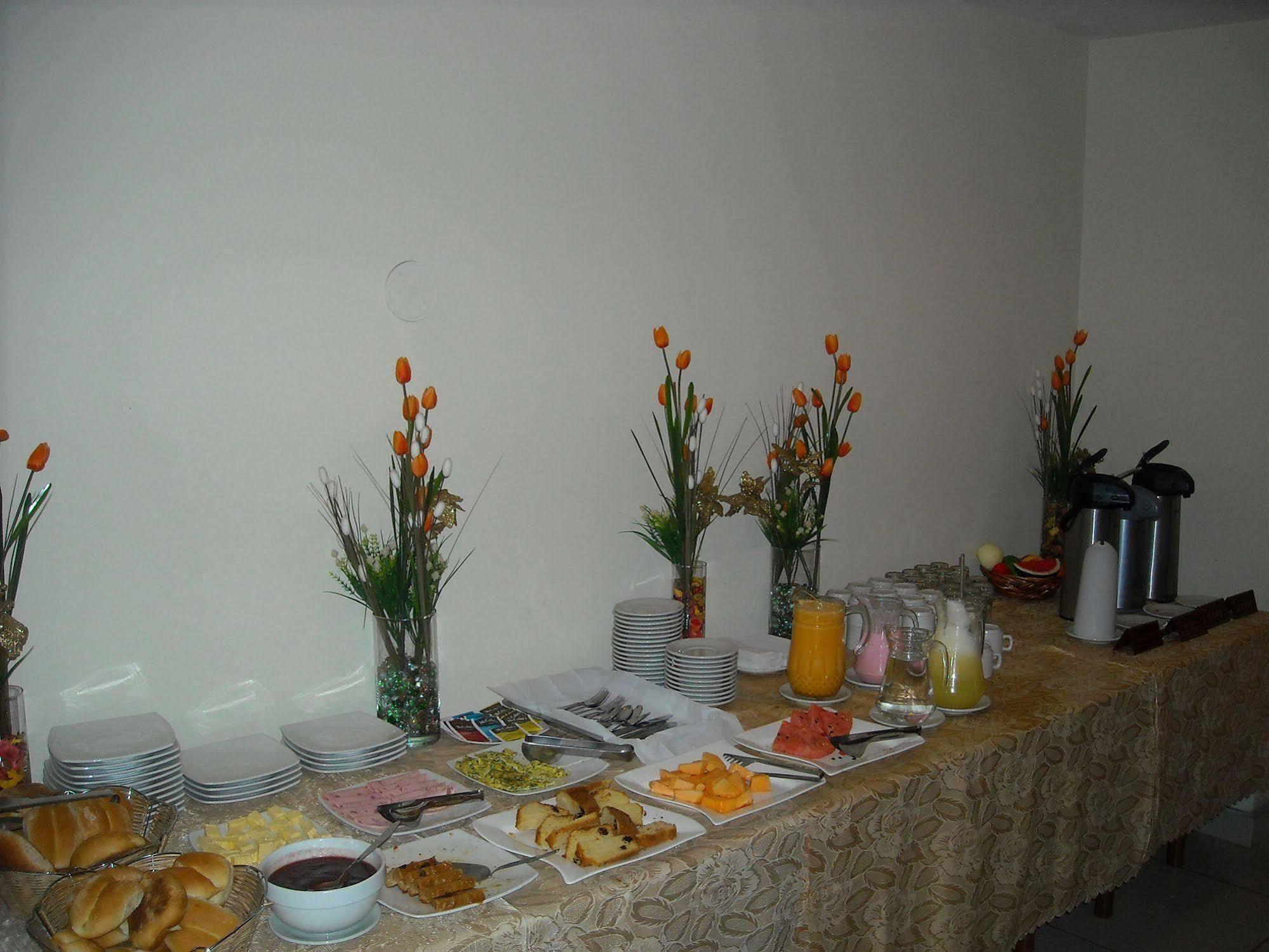 Hotel Continental Lima Extérieur photo